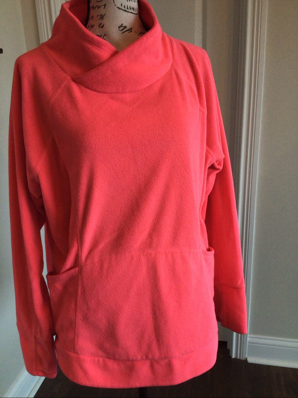 Xersion Coral Funnel Neck Fleece Pullover sweatshirt top Sz L